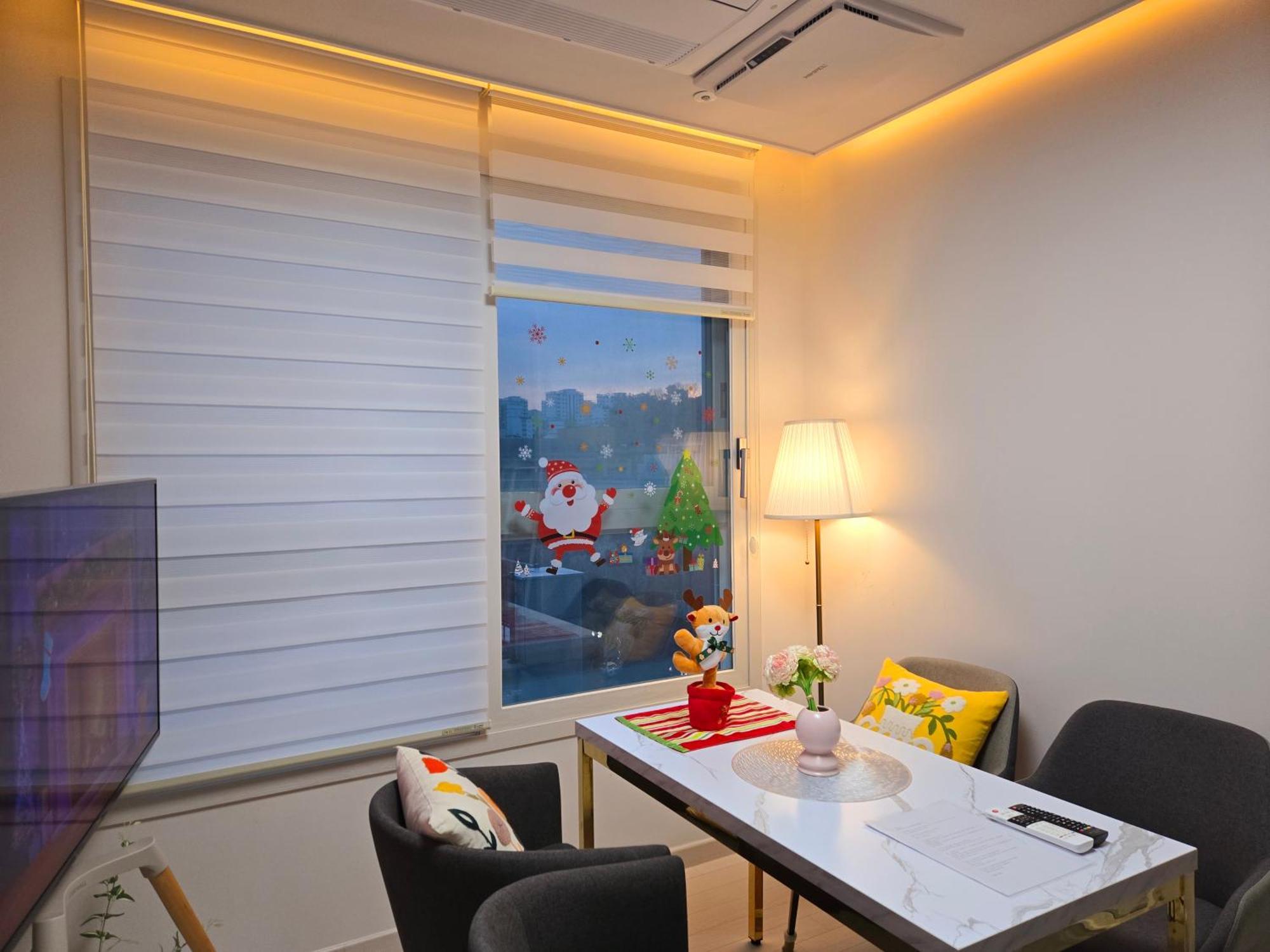 Gamseong House #Gimpo Airport 10 Min #Hwagok Station #Netflix #Beamprojet #Niceview Seoel Kamer foto